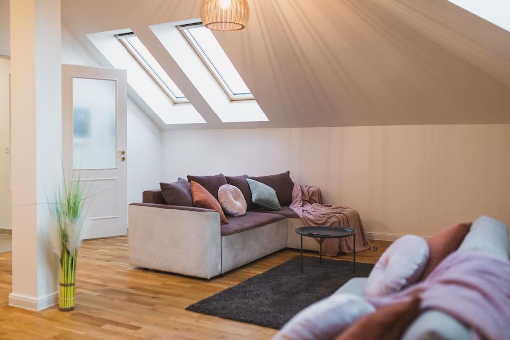 Apartamento Royal Loft 110m2 Praga
