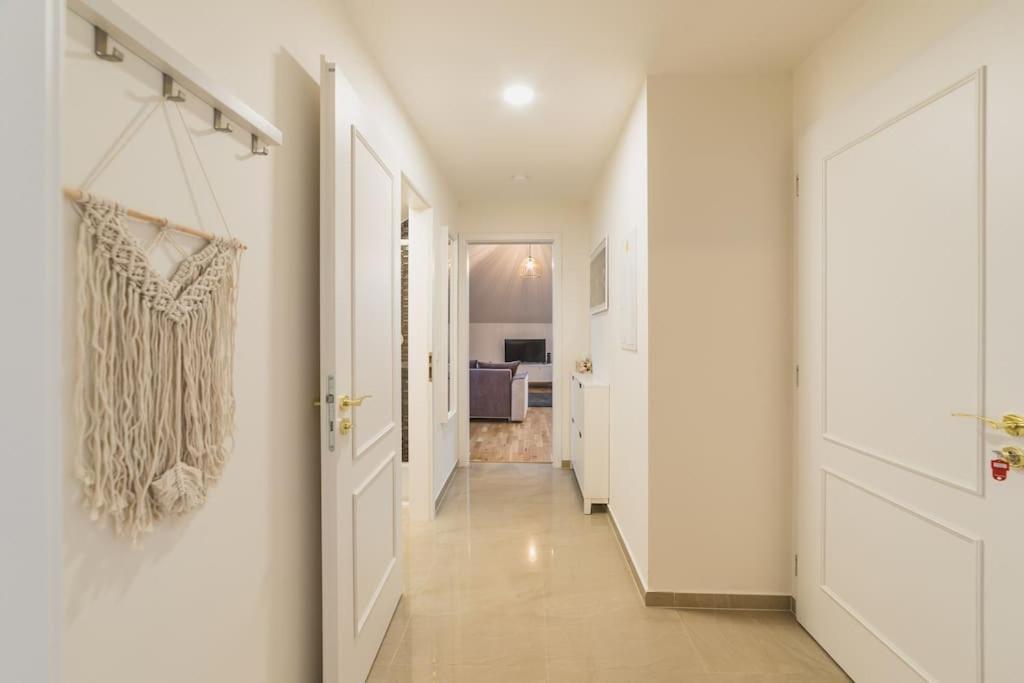 Apartamento Royal Loft 110m2 Praga